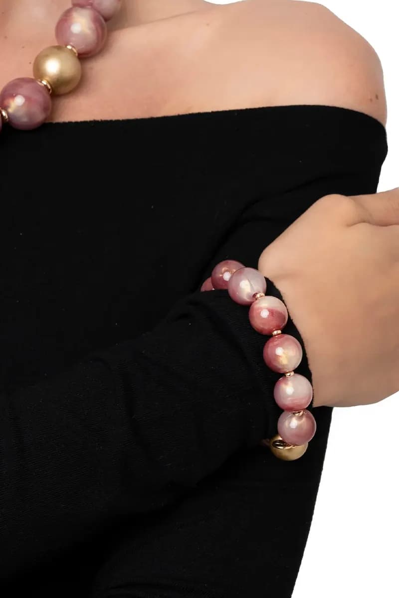 MYA ACCESSORIES | Bracciale elastico con sfere dalle nuances rosa - 4