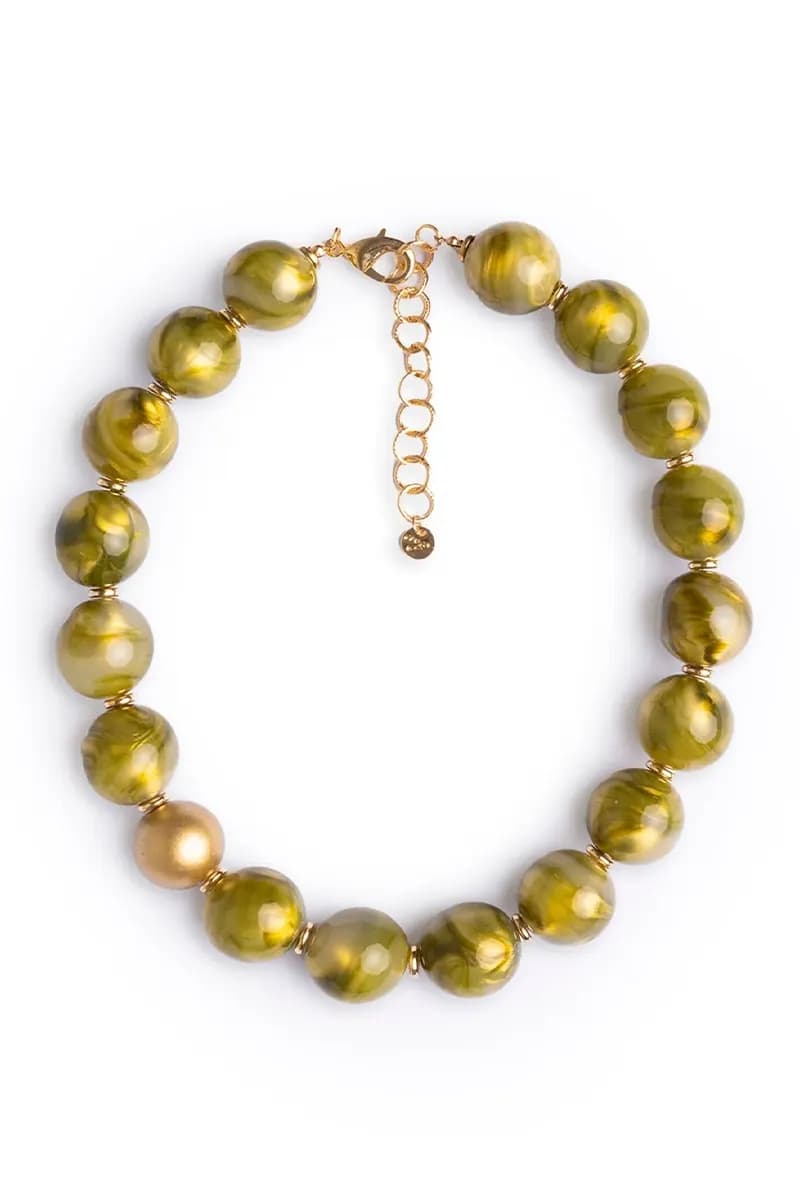 MYA ACCESSORIES | Collana girocollo con sfere dalle nuances verde - 3
