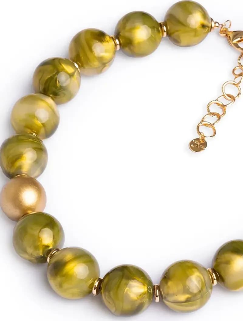 MYA ACCESSORIES | Collana girocollo con sfere dalle nuances verde - 4