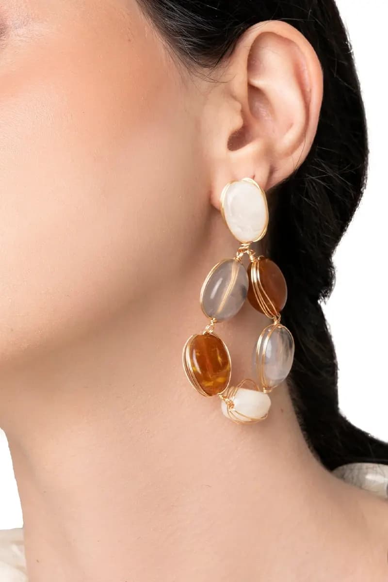 MYA ACCESSORIES | Orecchini stile goccia con pietre in acrilico - 3