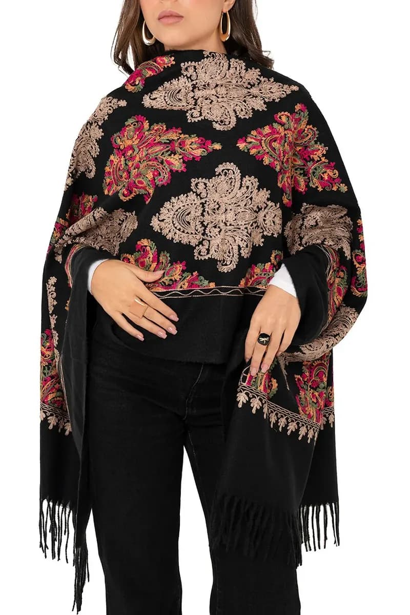 MYA ACCESSORIES | Sciarpa misto cashmere nera con ricami - 3