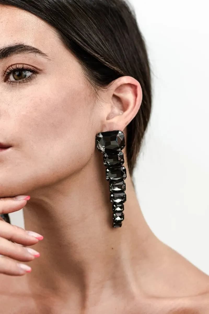 MYA ACCESSORIES | Orecchini pendenti gun con pietre - 3
