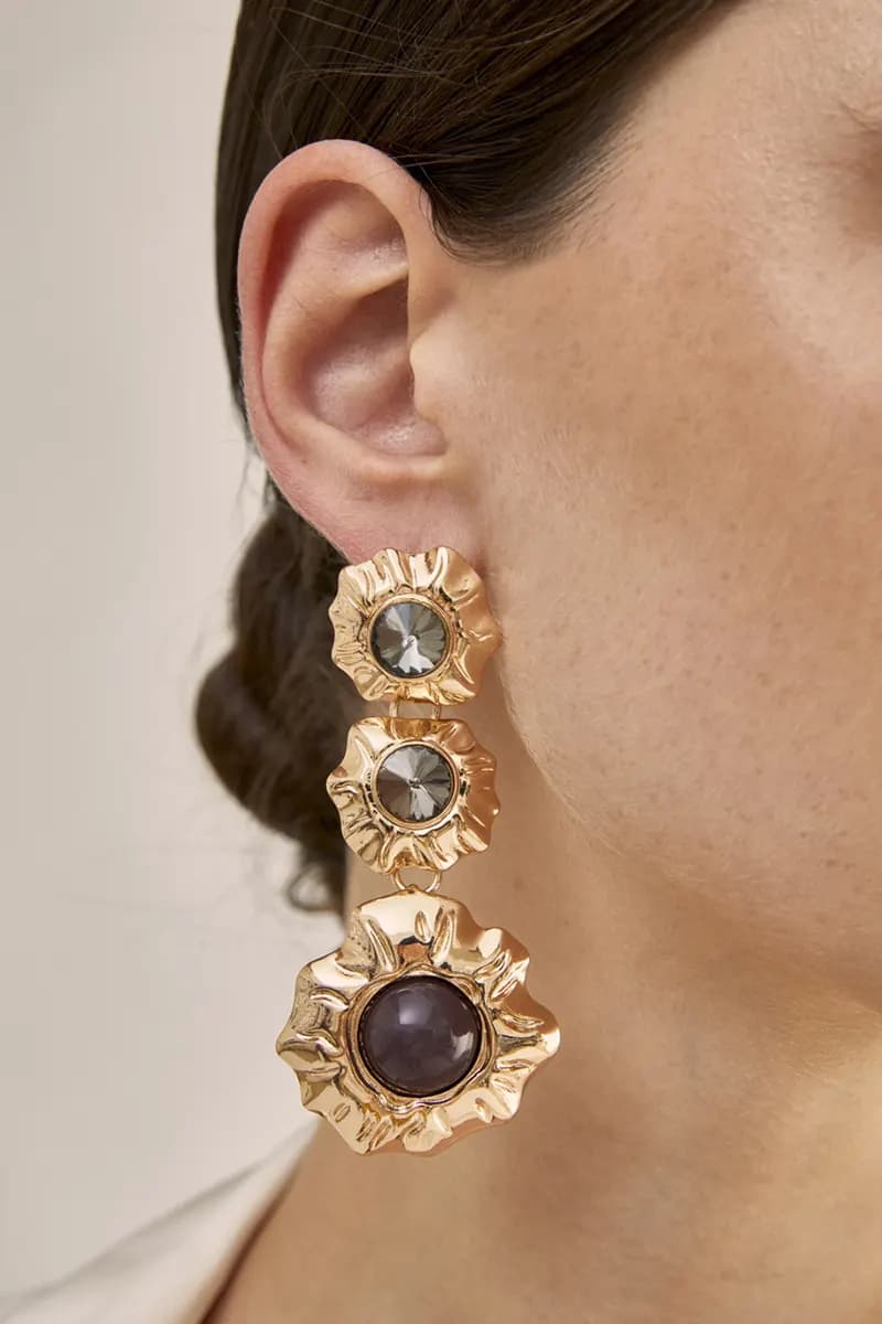 NALÌ | Orecchini lunghi con fiori oro e perla - 4
