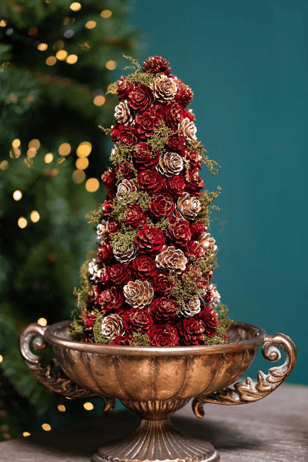 Alberello di Natale Cono di Pigne Rosso e Verde decorazione natalizia da 30 cm - 2