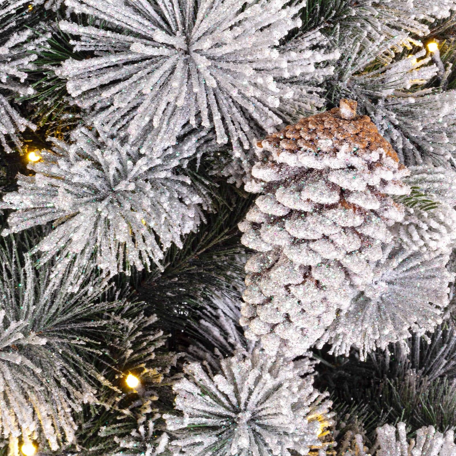 Albero di natale illuminato ed innevato "Garlenda" con glitter e luci led integrati - 2