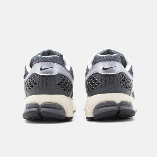 Sneakers Nike Zoom Vomero 5 Grey - 3