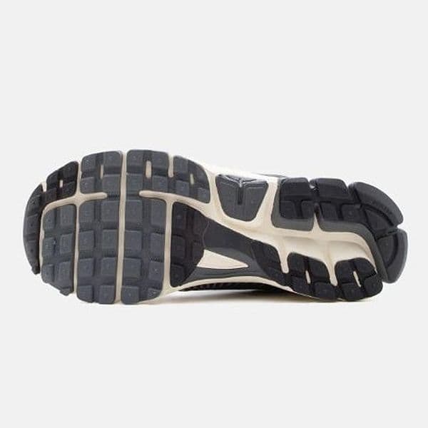 Sneakers Nike Zoom Vomero 5 Grey - 5