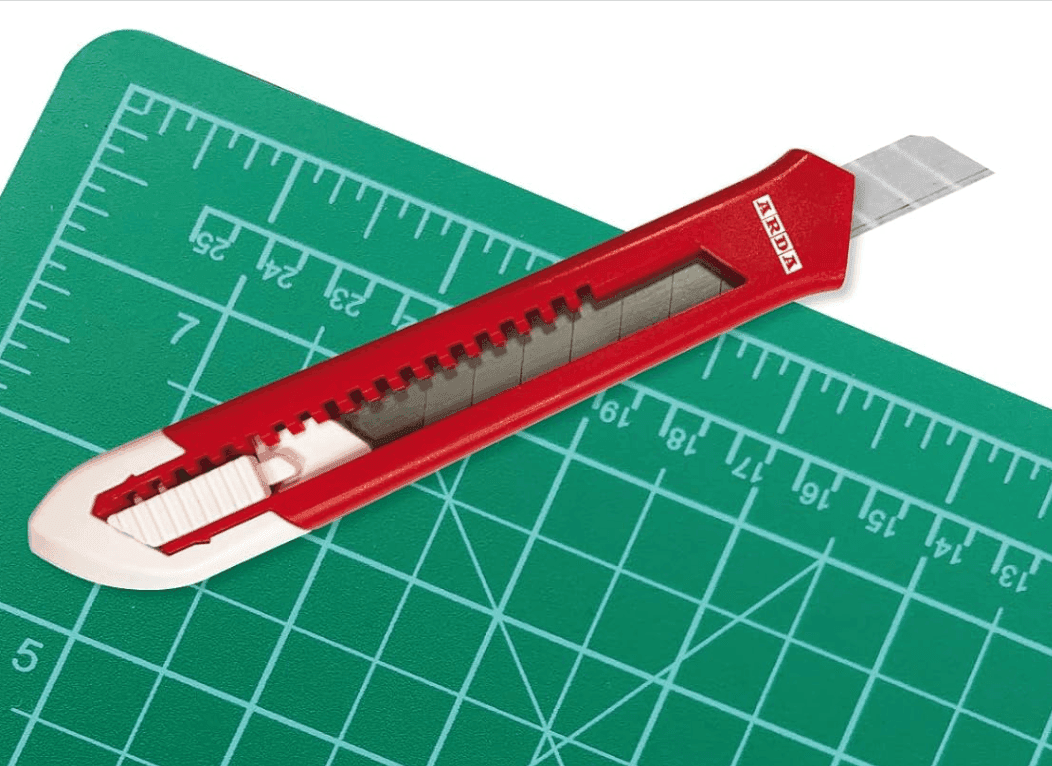 Arda - Cutter Plastica 18 Mm (627) - 2