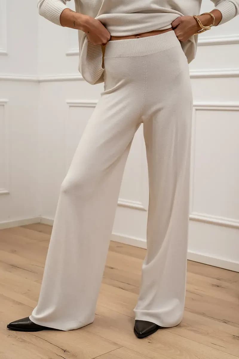 KONTATTO | Pantalone zampa in maglia - 9