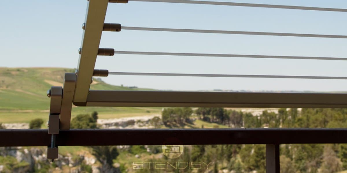 Stendibiancheria richiudibile per ringhiera, stendino per balcone in alluminio anodizzato antiruggine - 5
