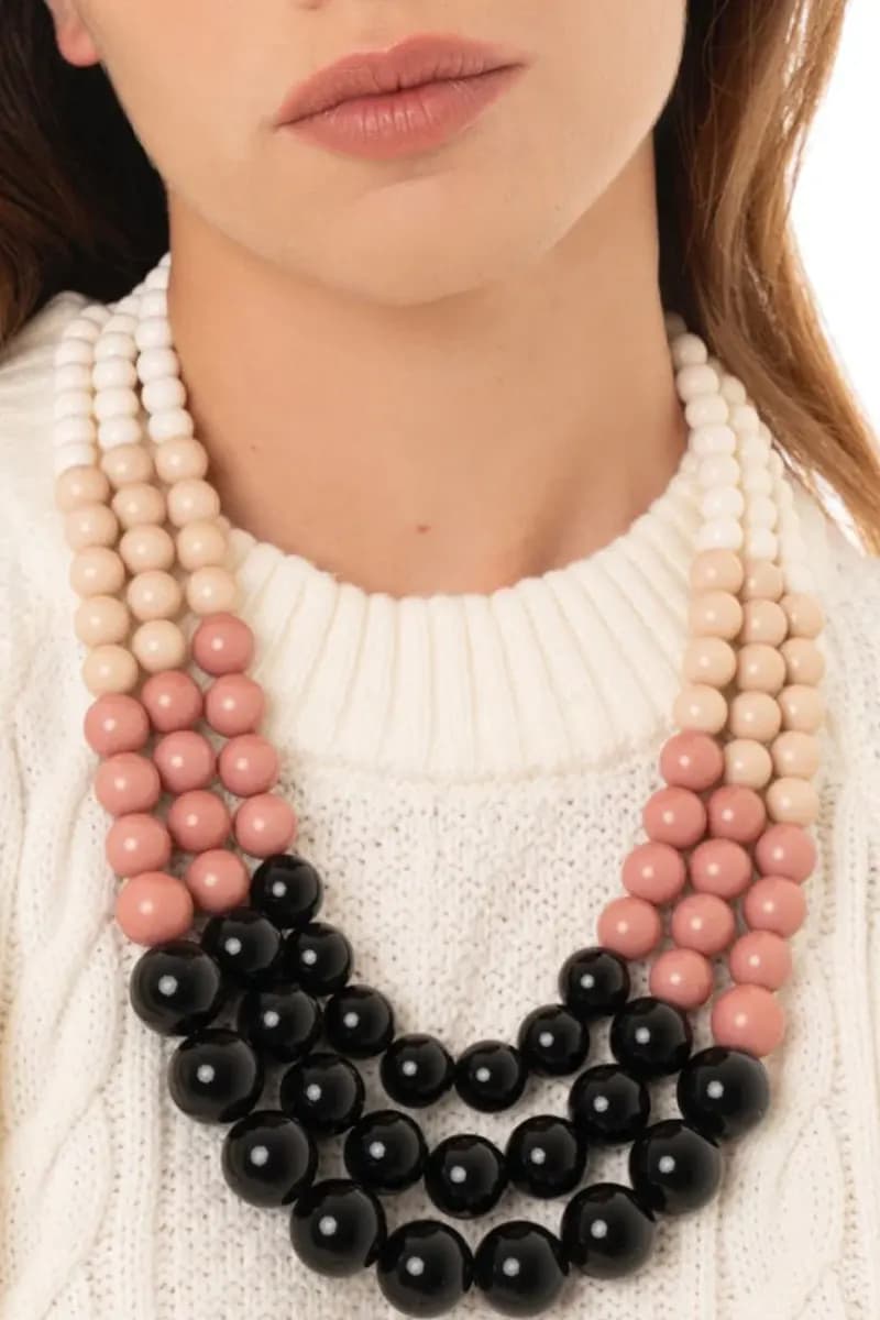 MYA ACCESSORIES | Collana a tre fili con sfere in acrilico - 4