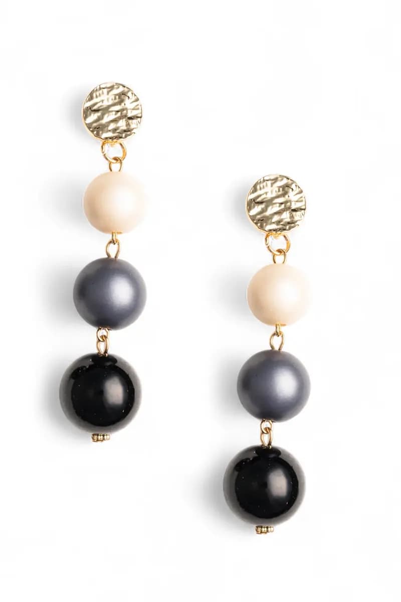 MYA ACCESSORIES | Orecchini pendenti a tre sfere in acrilico - 2