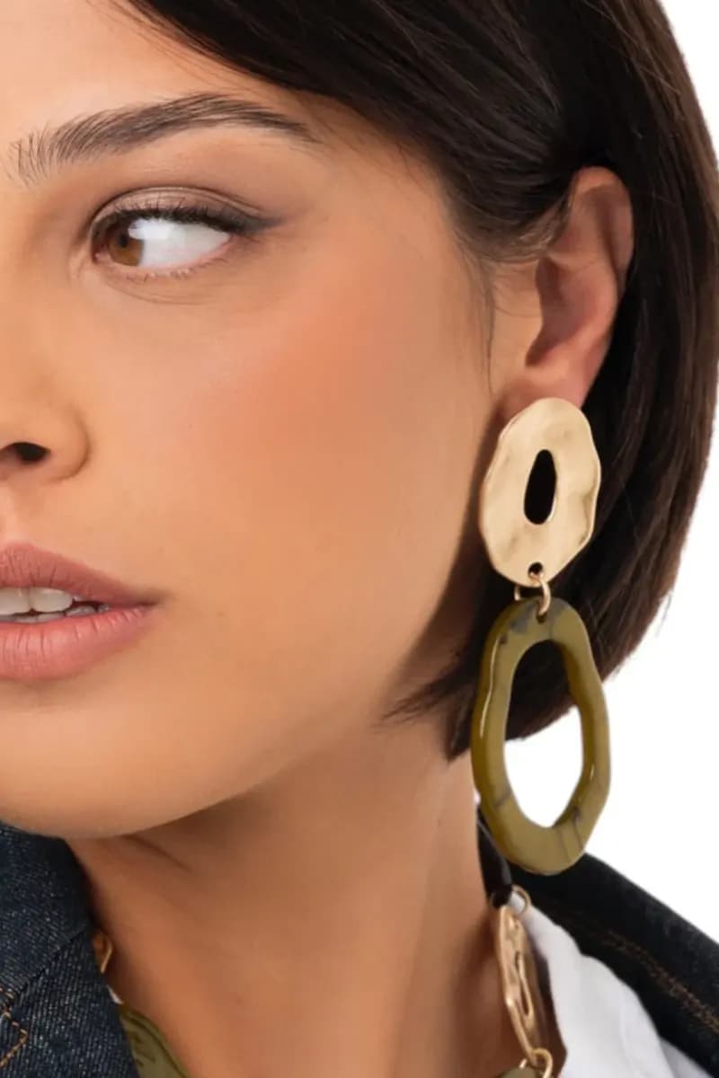 MYA ACCESSORIES | Orecchini pendenti ovali in metallo e acrilico - 3