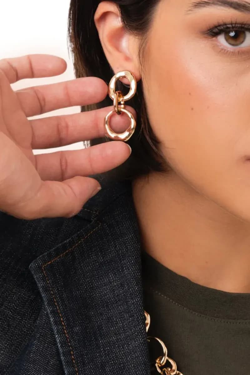 MYA ACCESSORIES | Orecchini pendenti con catena in metallo - 3