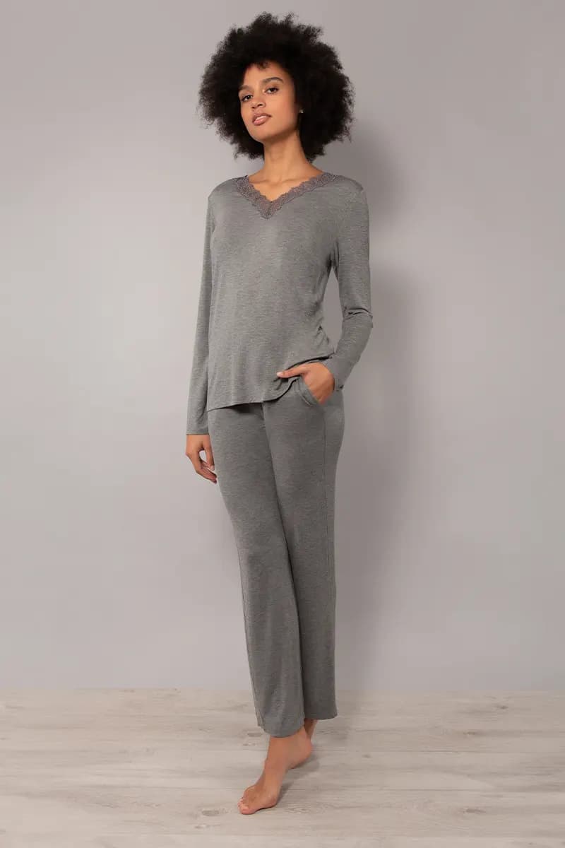 VERDISSIMA | Pigiama maglia scollo V e pantalone - 6