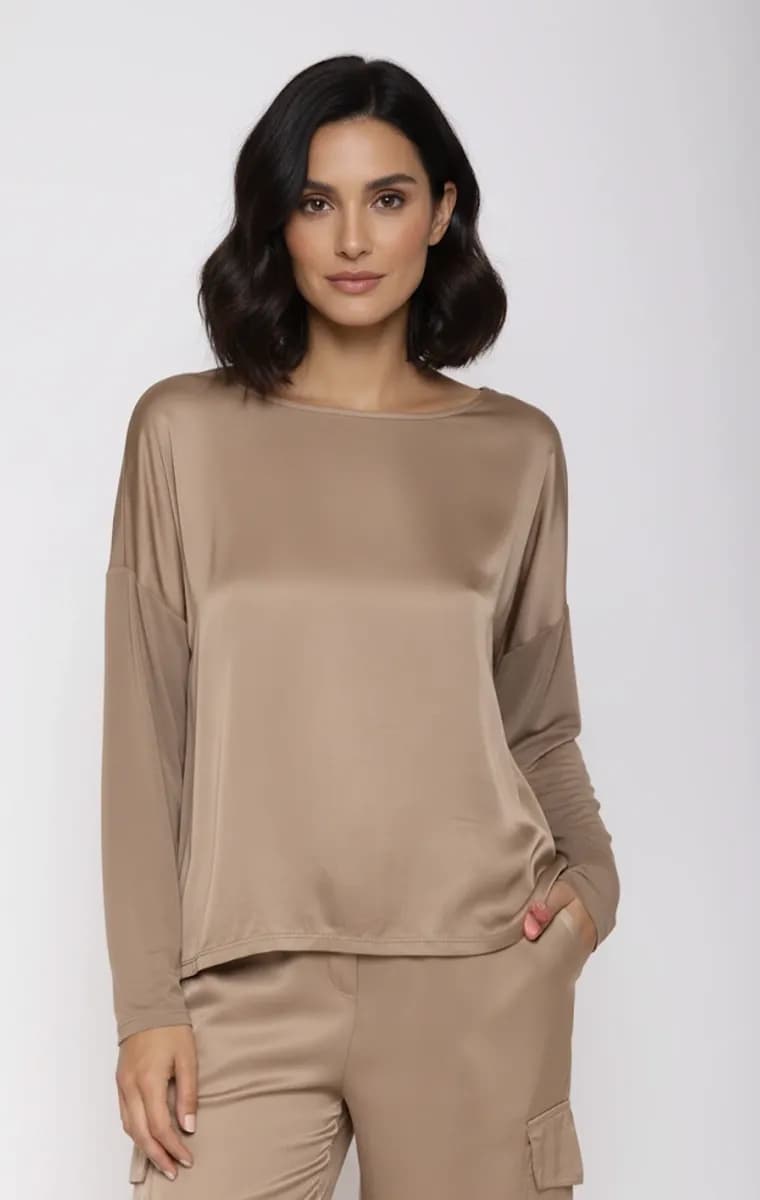 MOKI-B | Maglia satin scollo barca