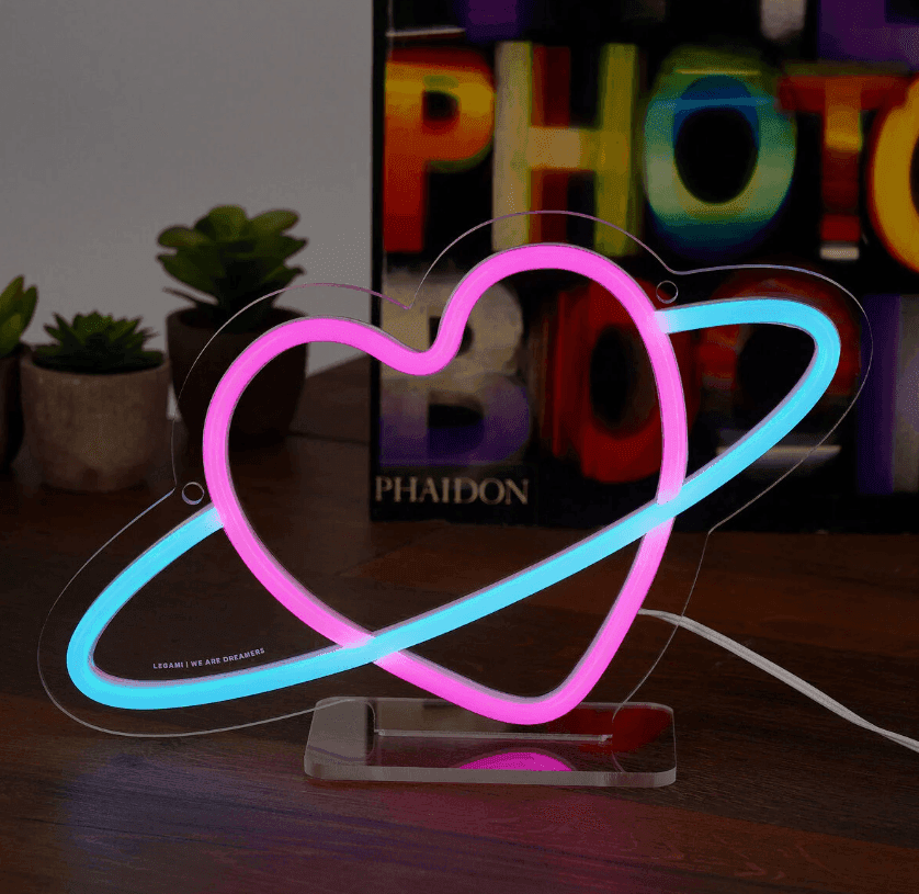 Legami - Lampada Decorativa da Tavolo a Led Effetto Neon di Legami a forma di Cuore (NEL0003) - 4