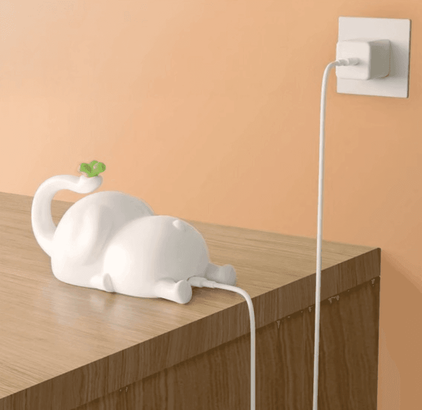 Olli - Lampada Luce Notturna in Silicone Chibi Friends Elefante - 3