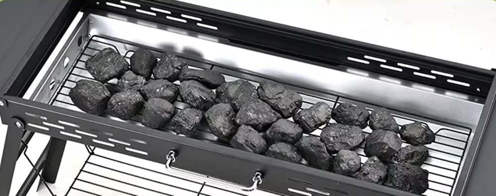 BARBECUE PORTATILE PIEGHEVOLE CAMPEGGIO PICNIC A CARBONE RIPIANI LATERALI GRIGLIA 638969 - 4