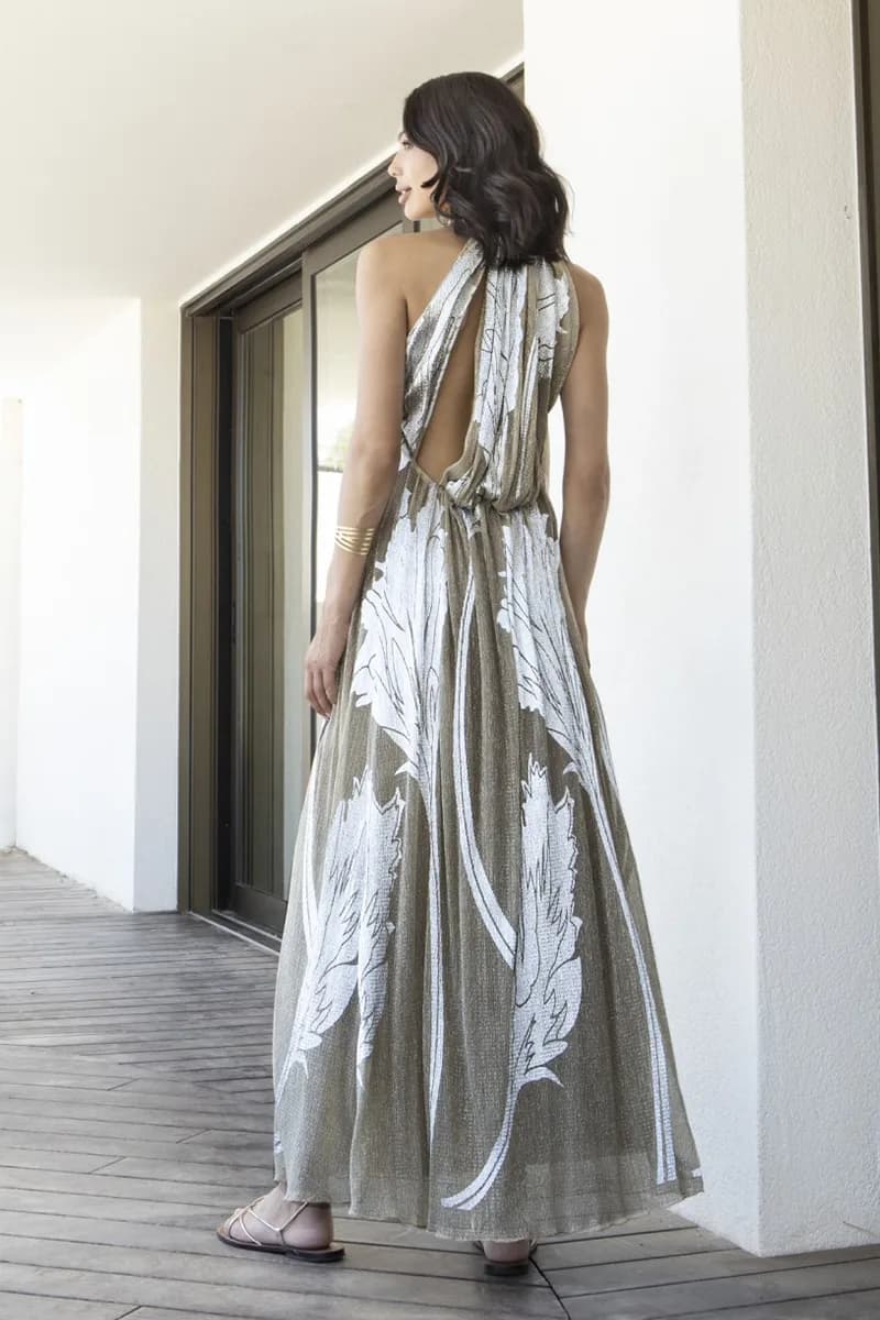 Abito midi plissé con dettagli metallizzati scollo halter | AGGEL - 2