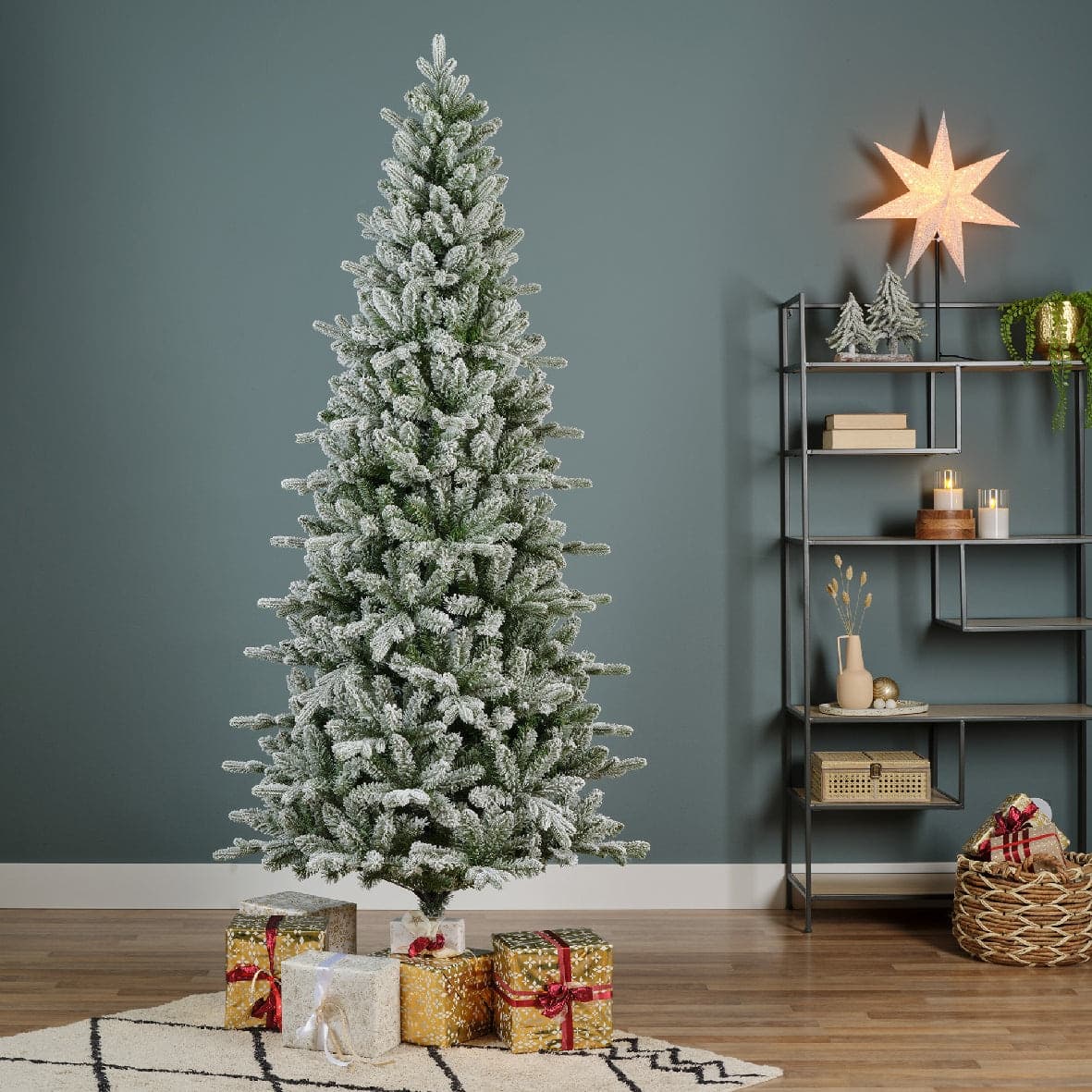 Albero di natale Slim "Killington innevato" in PE Effetto Real Touch + Flock - 2