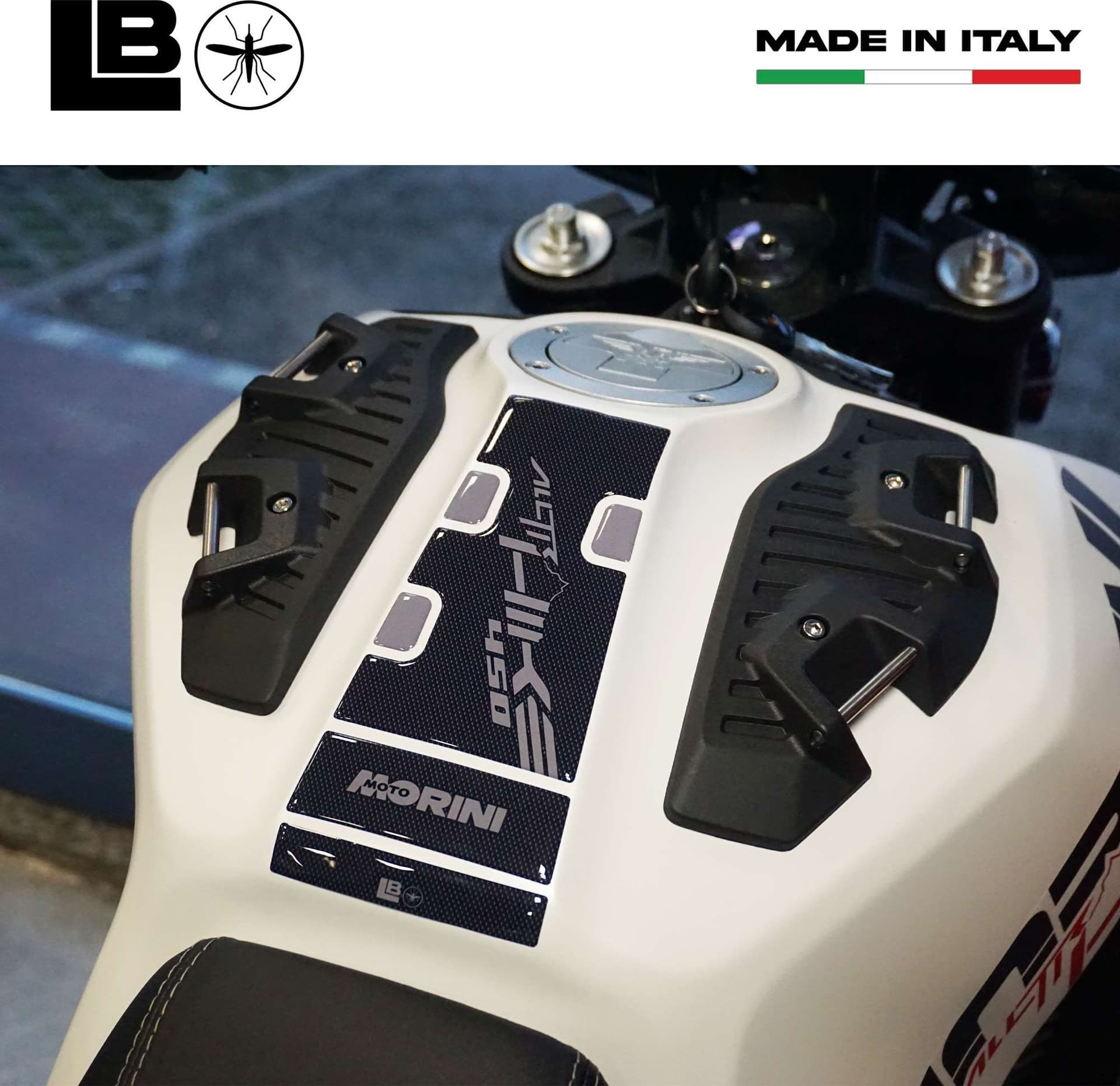 Paraserbatoio Adesivo Protezione compatibile con Moto Morini Alltrhike 450 2026 - 4