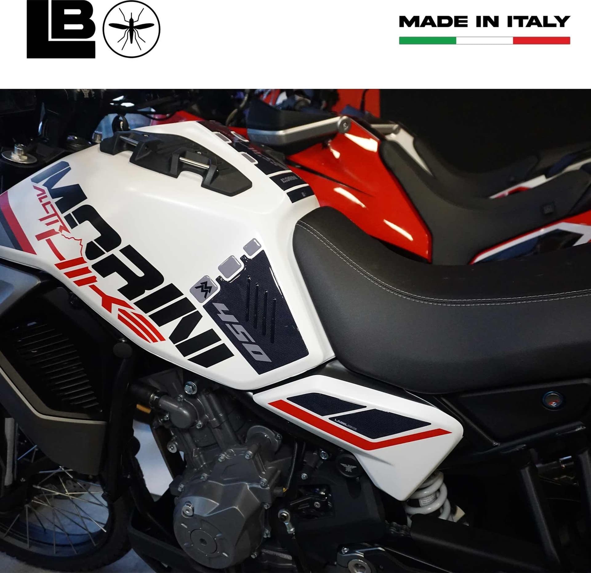 Adesivi 3D Laterali Serbatoio compatibili con Moto Morini Alltrhike 450 2026 - 3