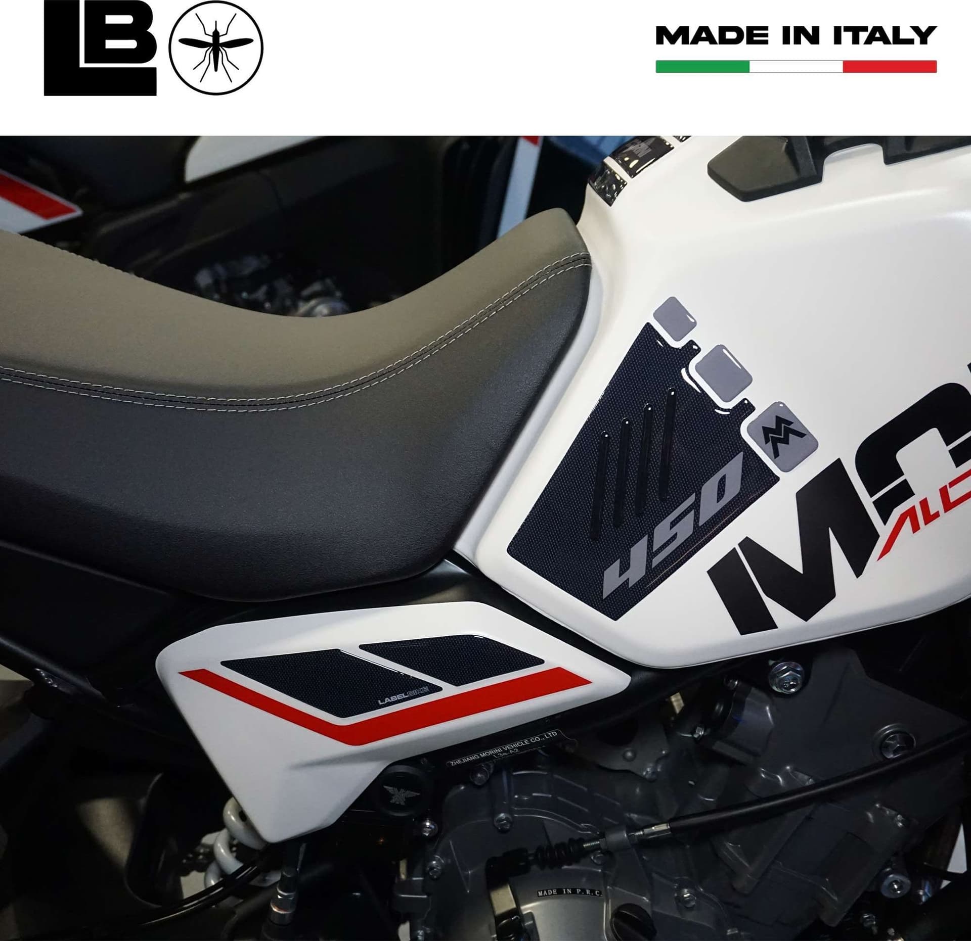 Adesivi 3D Laterali Serbatoio compatibili con Moto Morini Alltrhike 450 2026 - 4