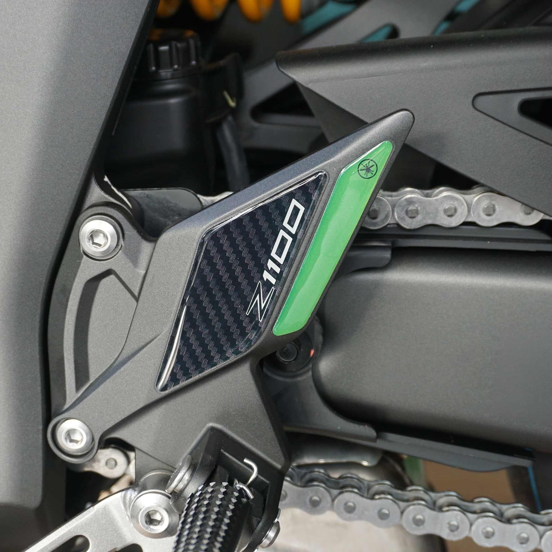 Protezioni Battitacco Moto Adesivi Gel 3D compatibili con Kawasaki Z1100 2026 - 7