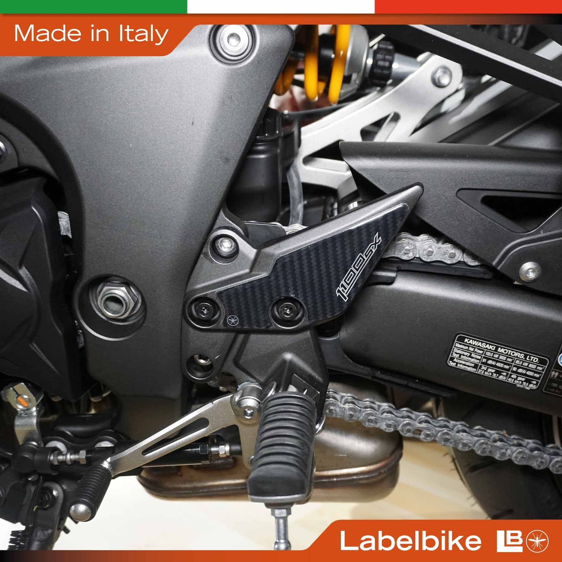 Protezioni Battitacco Adesivi 3D compatibili con Kawasaki Ninja 1100SX 2025-26 - 3