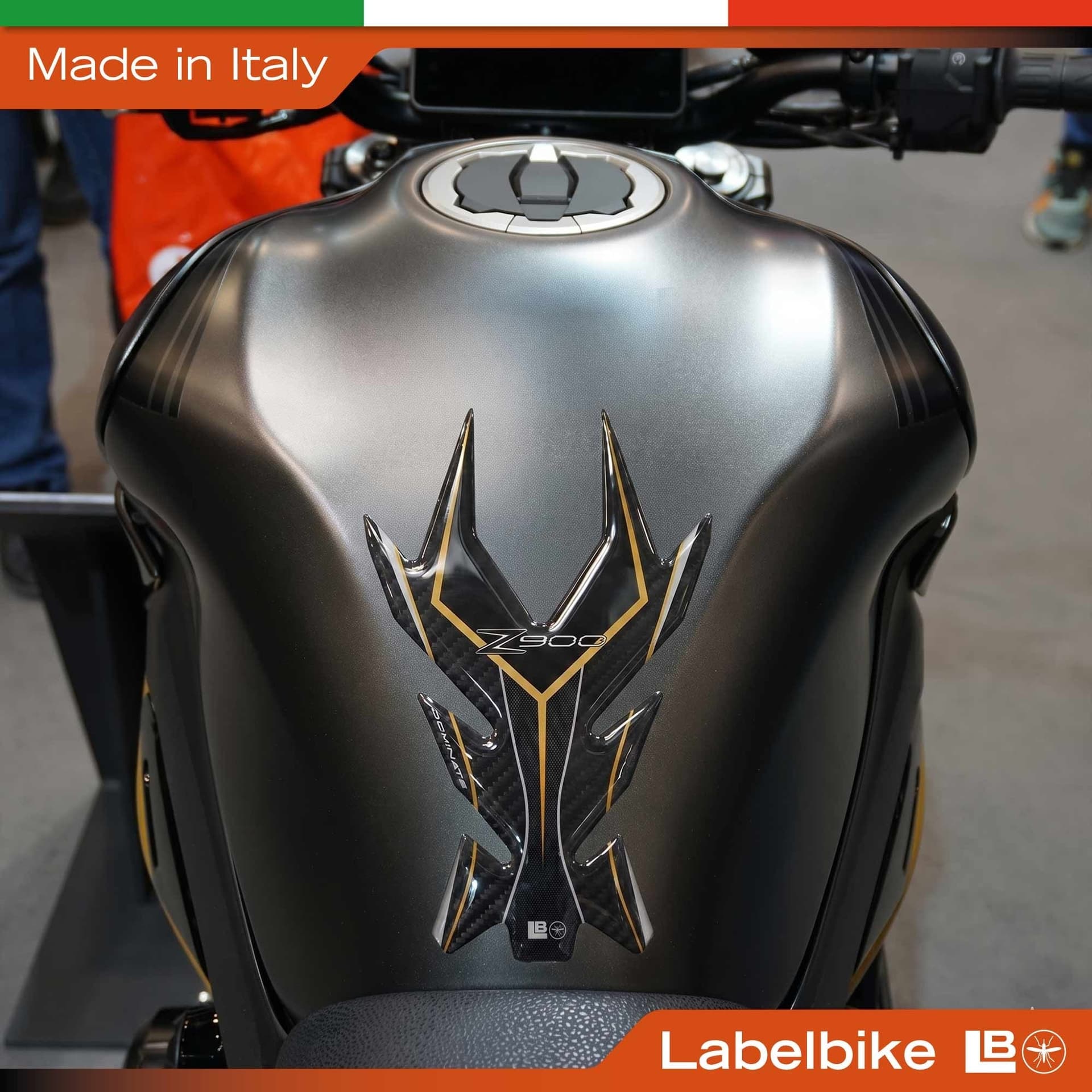 Paraserbatoio Adesivo 3D Protezione moto compatibile con Kawasaki Z900 2026 - 3