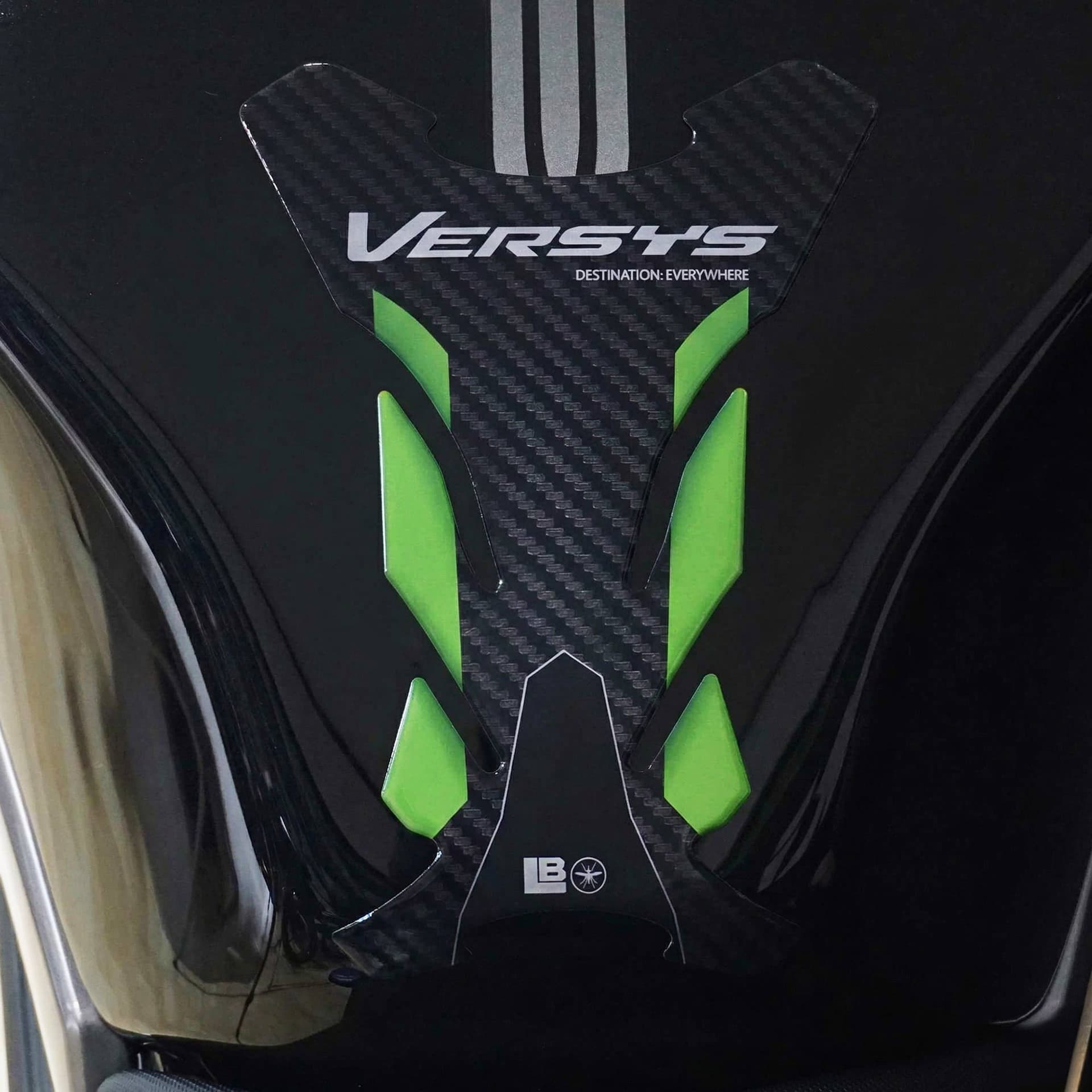 Adesivo 3D Paraserbatoio moto compatibile con Kawasaki Versys 1100 2025-2026 - 20