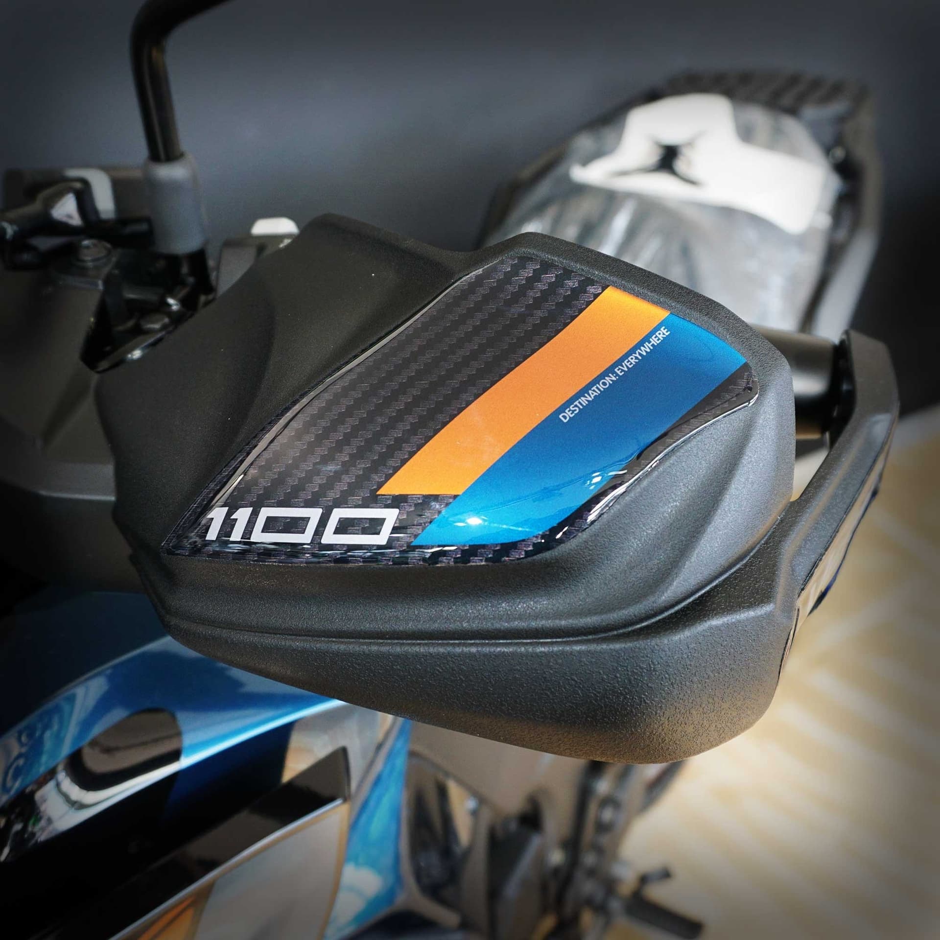Adesivi 3D Protezioni Paramani moto compatibili con Kawasaki Versys 1100 2025-26 - 1