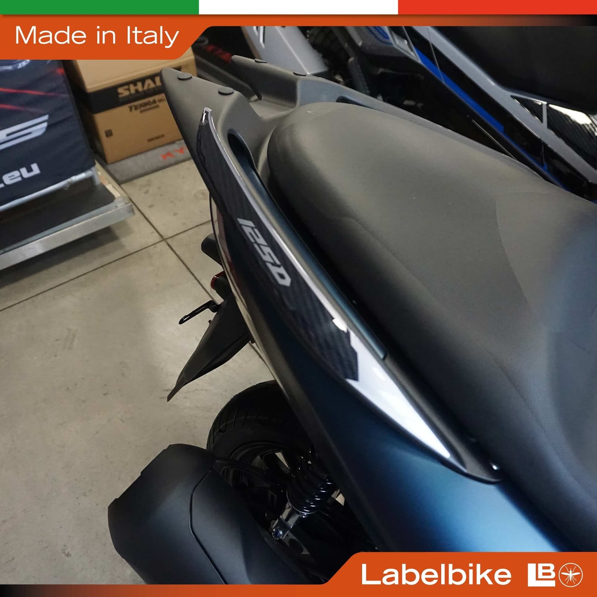 Adesivi 3D Protezioni Maniglie Scooter compatibili con Zontes 125D 2023-2026 - 3