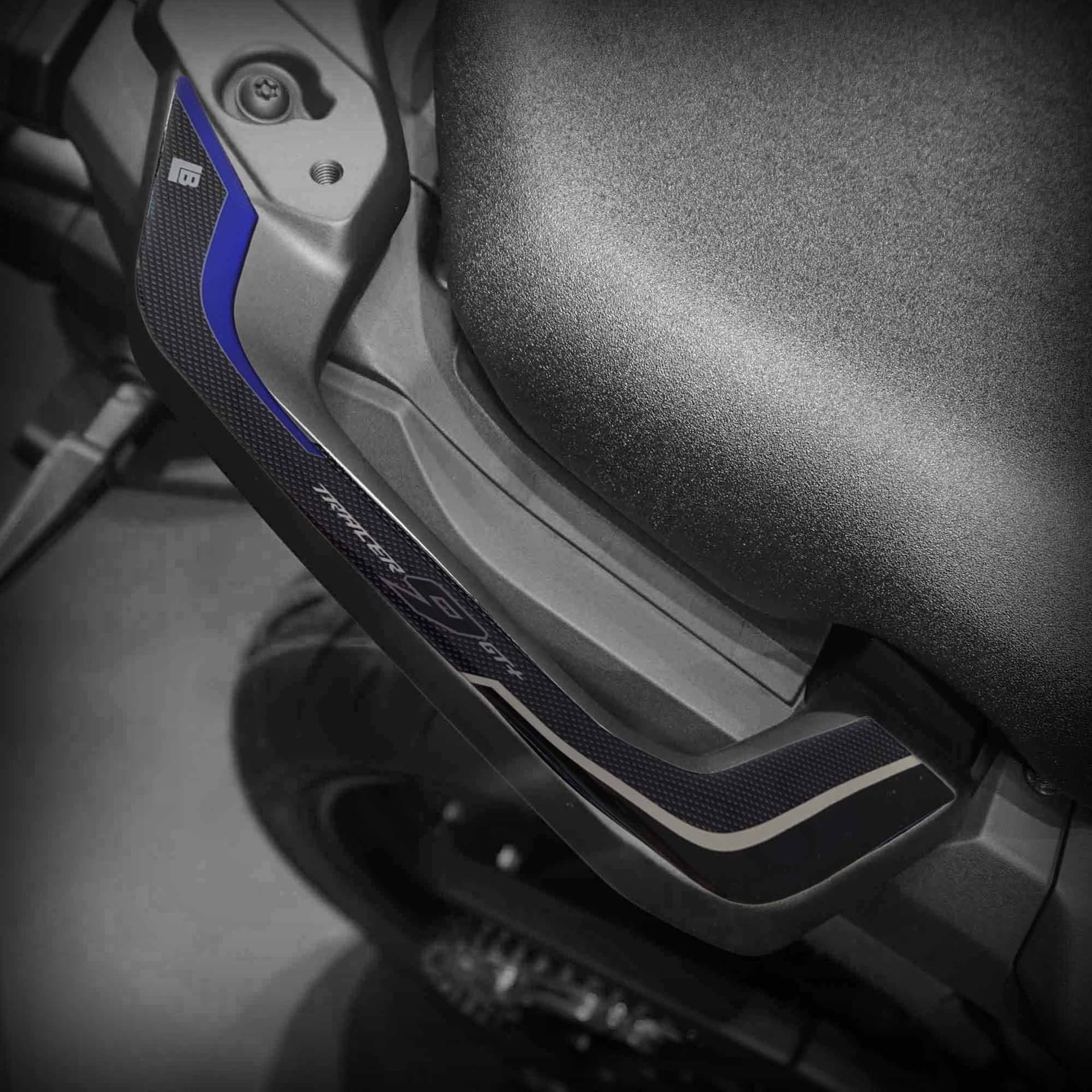 Adesivi Protezioni Maniglie moto compatibili con Yamaha Tracer 9 GT+ 2026 - 2