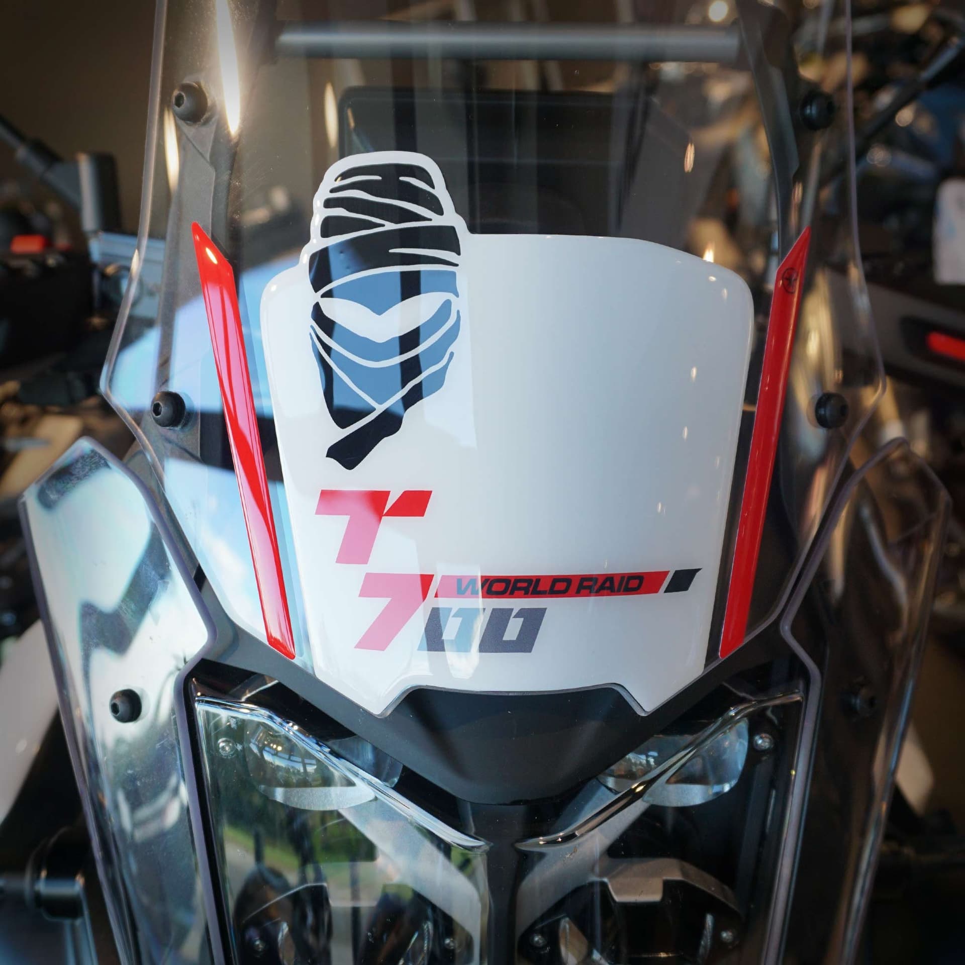 Adesivi 3D Cupolino moto compatibili con Yamaha Tenere 700 World Raid 2026 - 11
