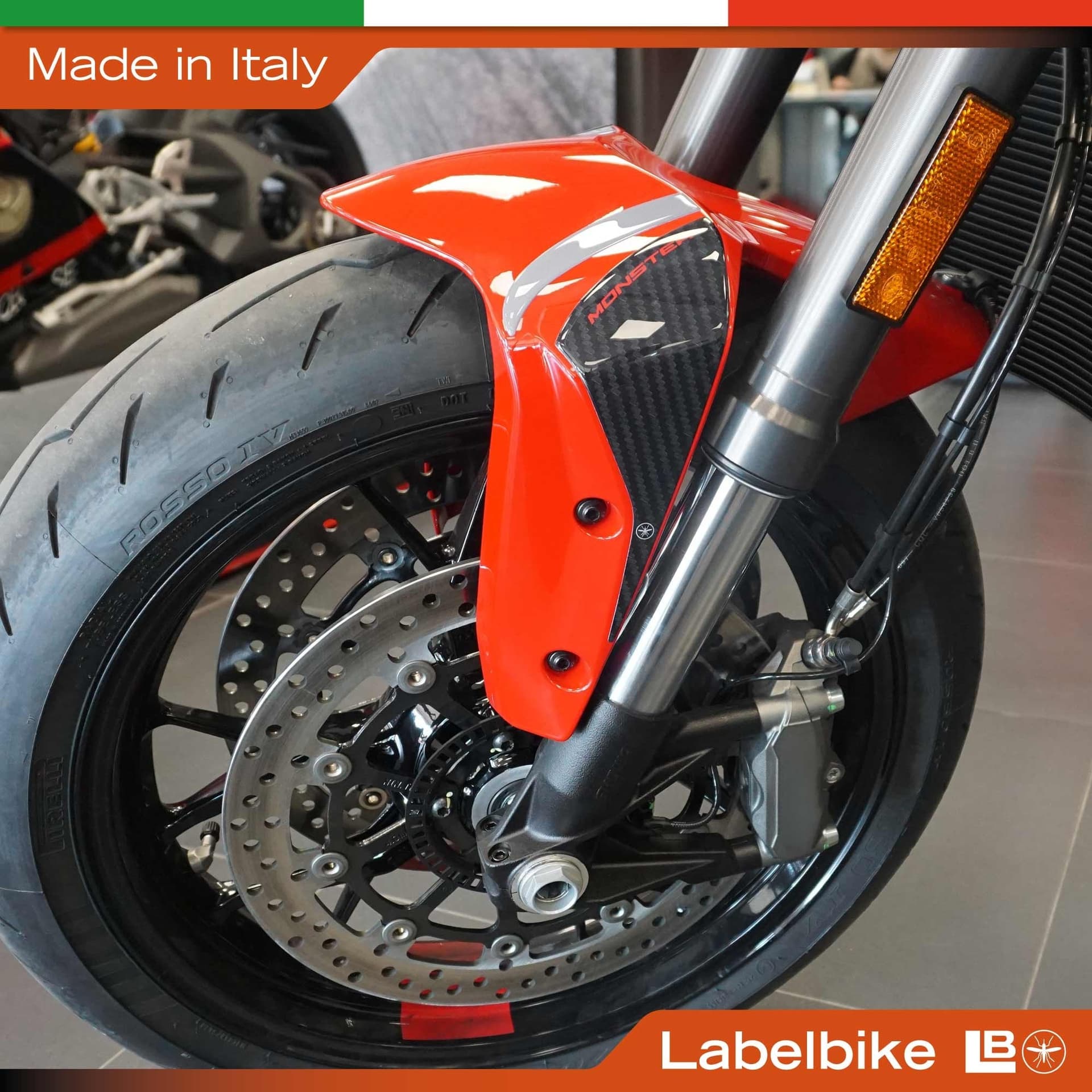 Adesivi 3D Protezioni Parasteli moto compatibili con Ducati Monster V2 2026 - 3