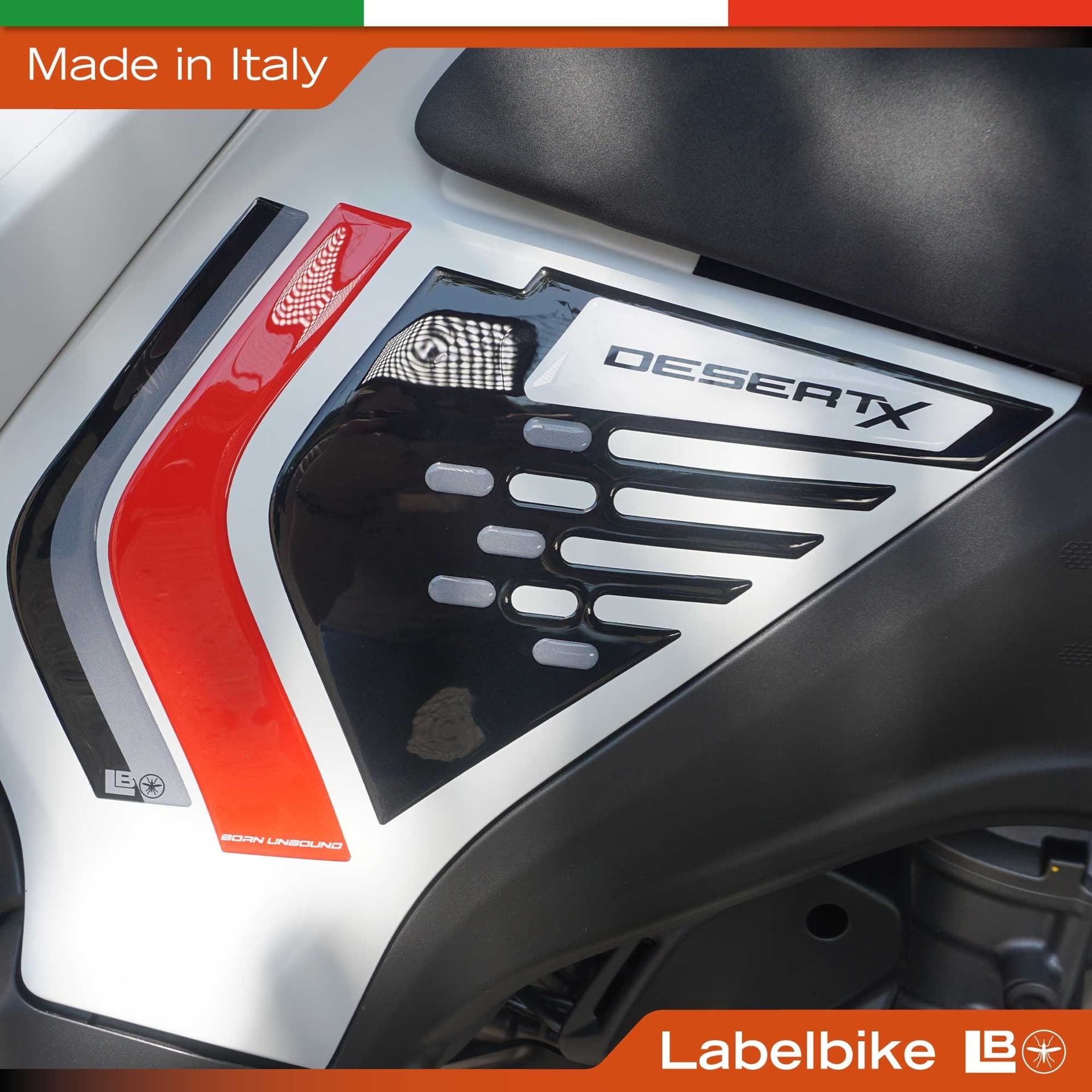 Adesivi 3D Laterali Serbatoio moto compatibili con Ducati DesertX 2026 - 3