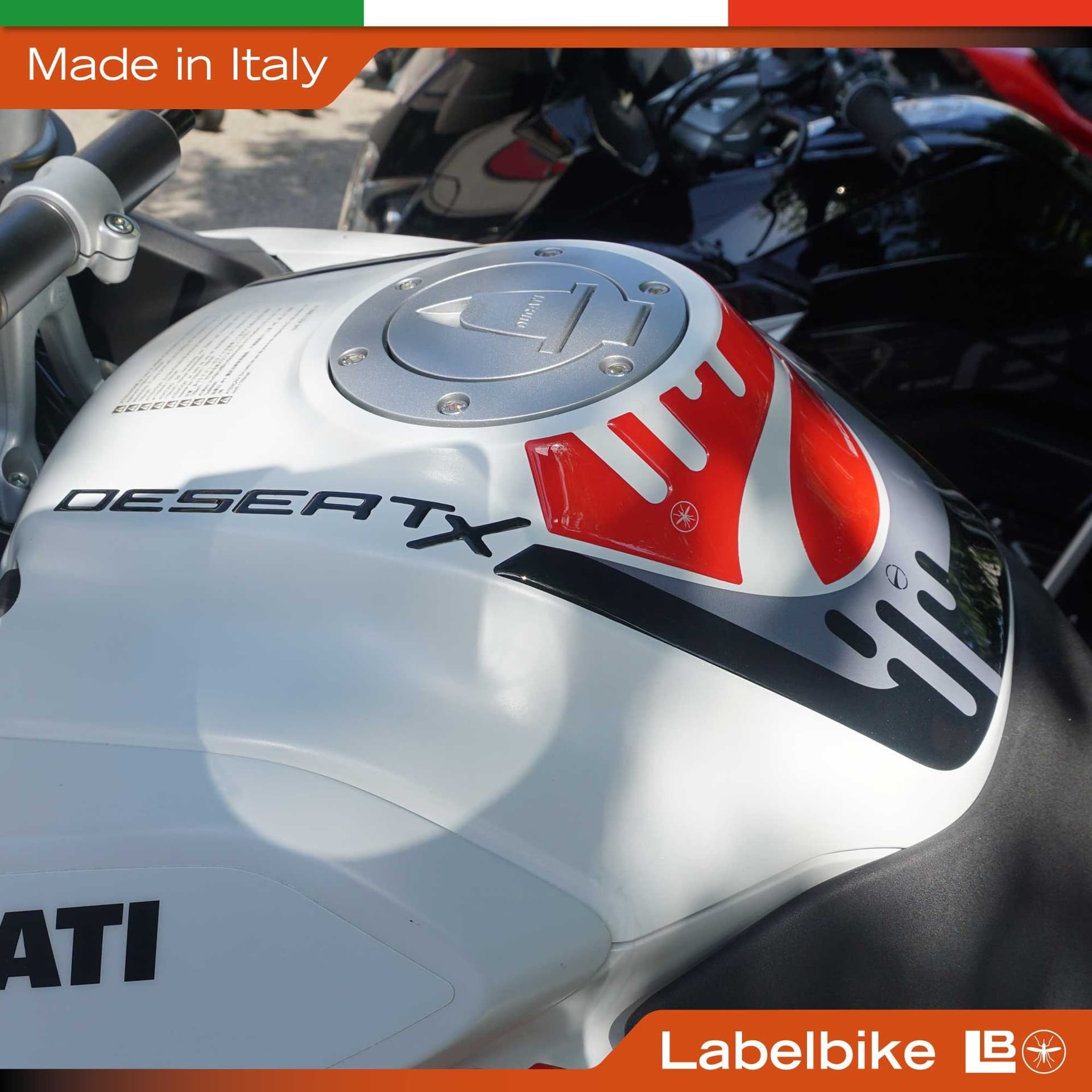 Adesivo Protezione moto Paraserbatoio compatibile con Ducati DesertX 2026 - 4