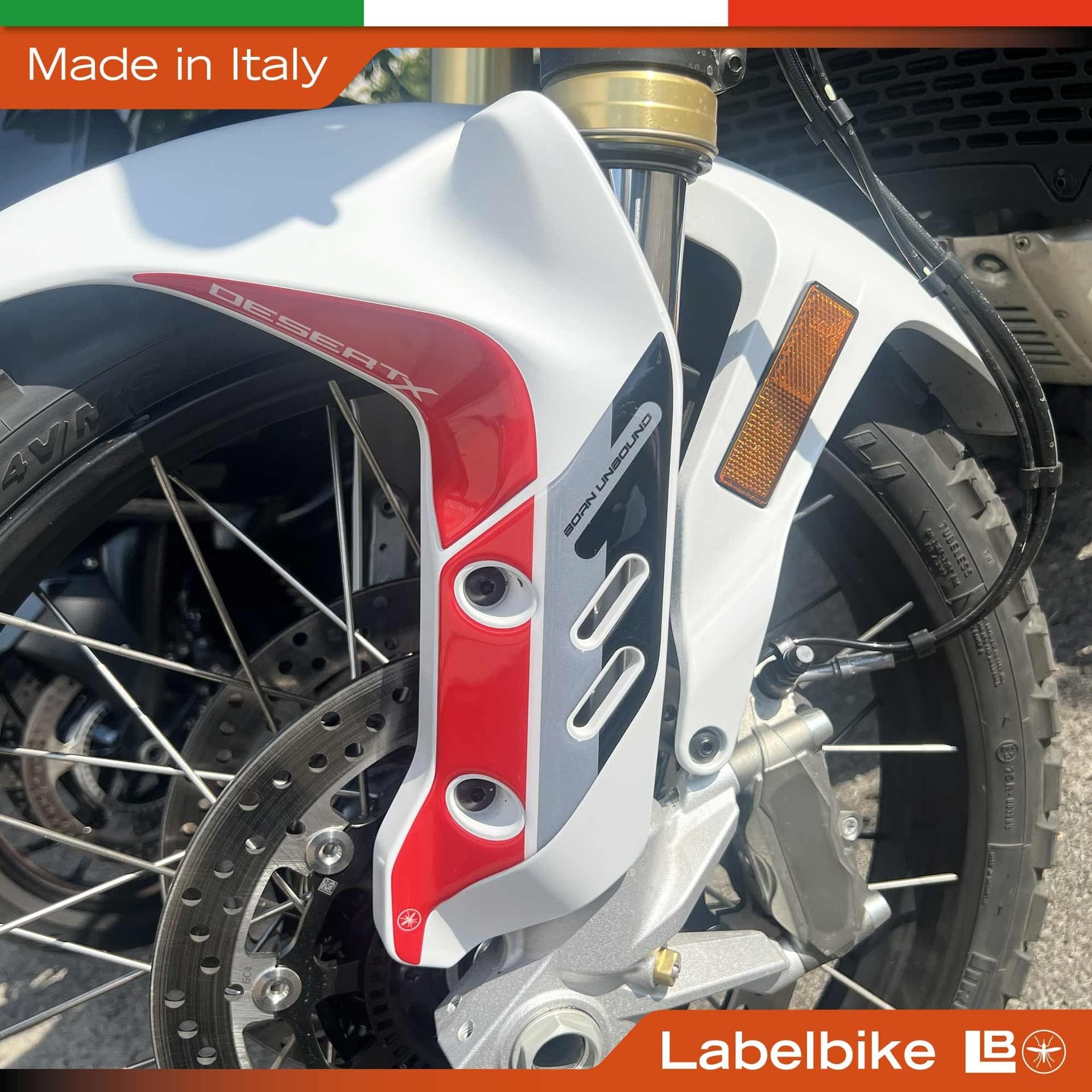 Adesivi 3D Protezioni Parasteli moto compatibili con Ducati DesertX 2026 - 3