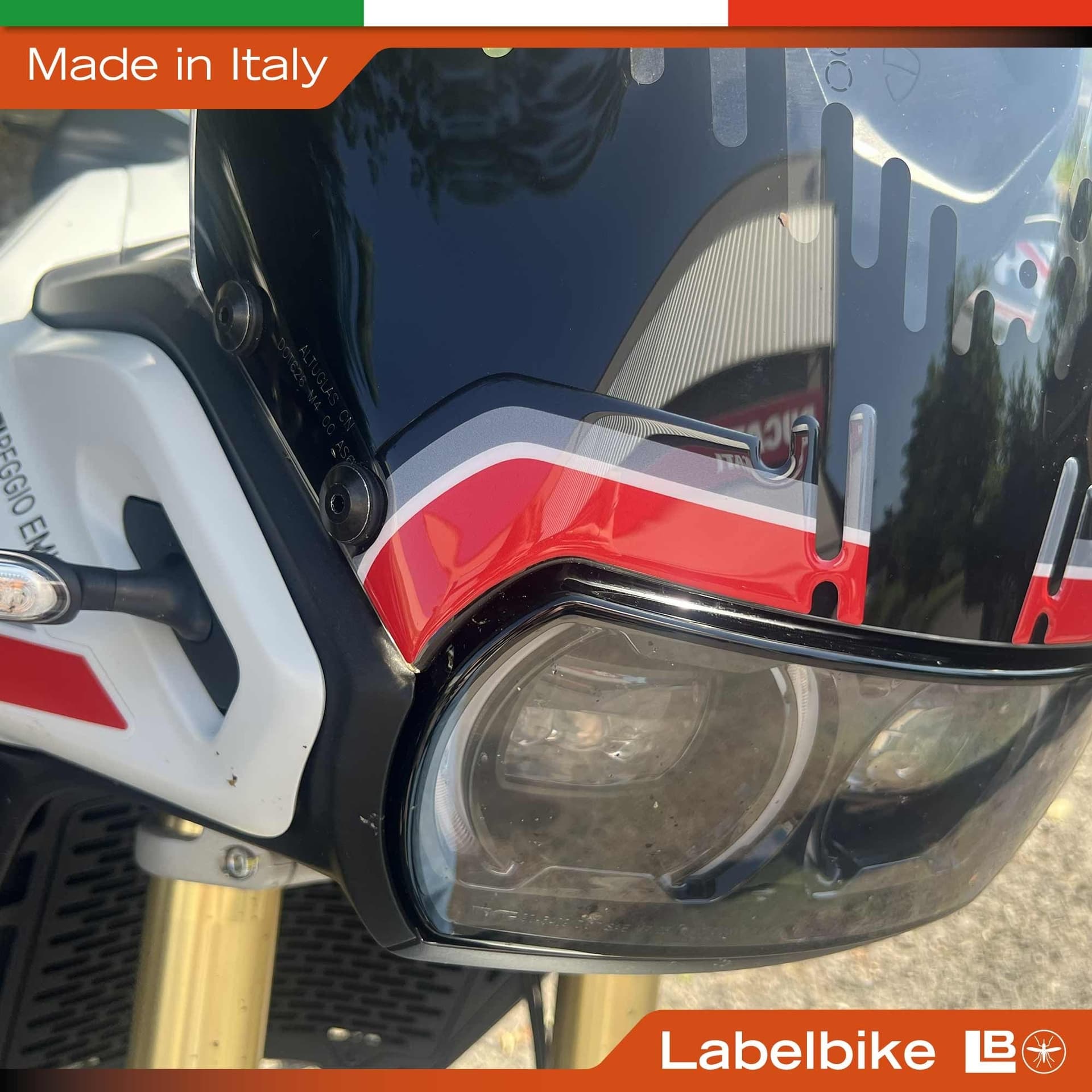 Adesivo 3D Protezione Cupolino moto compatibile con Ducati DesertX 2026 - 4