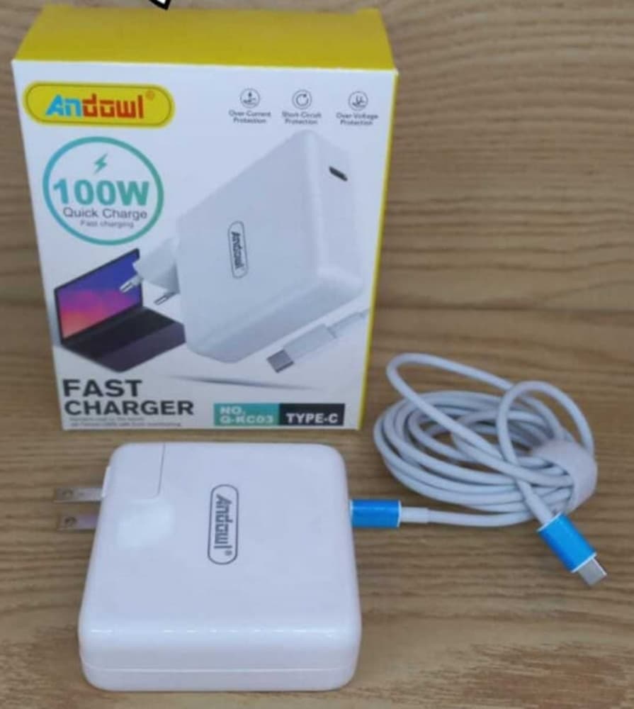 CARICABATTERIE A RICARICA RAPIDA PORTA USB-C PER LAPTOP CON CAVO TYPE-C 100W Q-KC03 - 3