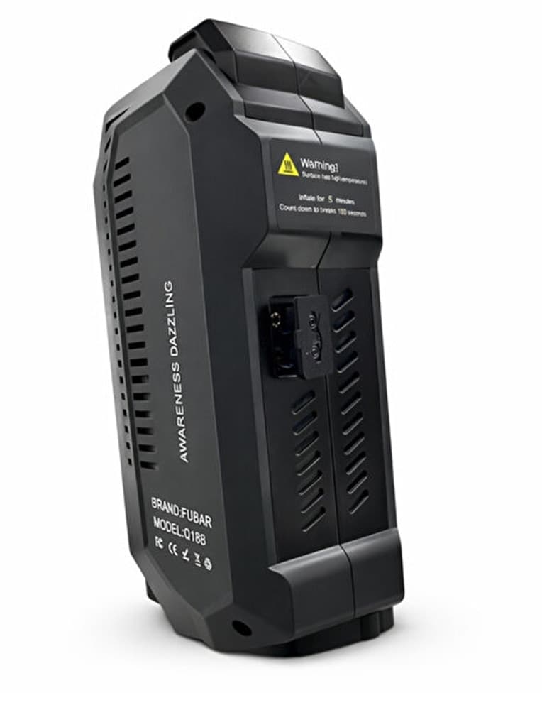 AVVIATORE DI EMERGENZA MULTIFUNZIONE 4 IN 1 PER AUTO 12V CON COMPRESSORE TORCIA POWER BANK - 4
