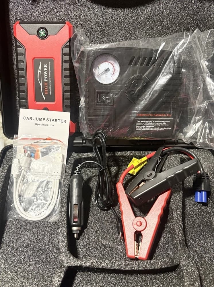 AVVIATORE DI EMERGENZA MULTIFUNZIONE GONFIATORE PER PNEUMATICI AUTO 4 PORTE USB TORCIA - 4