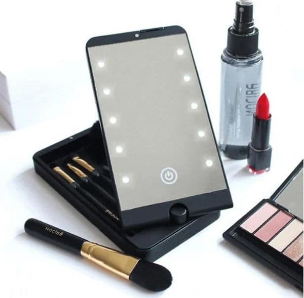 SPECCHIO PER TRUCCO PORTATILE CON SET PENNELLI ROTAZIONE 360° LUCI LED RICARICABILE TOUCH - 2