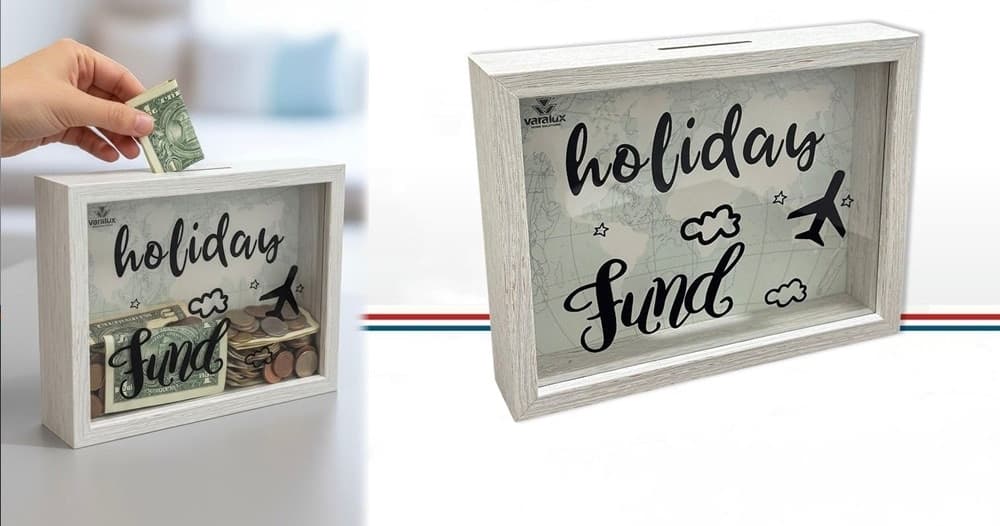 SALVADANAIO BOX CORNICE SFONDO CON MAPPAMONDO SCRITTA IN LEGNO PLASTICA 22 X 17 X 5 CM - 3
