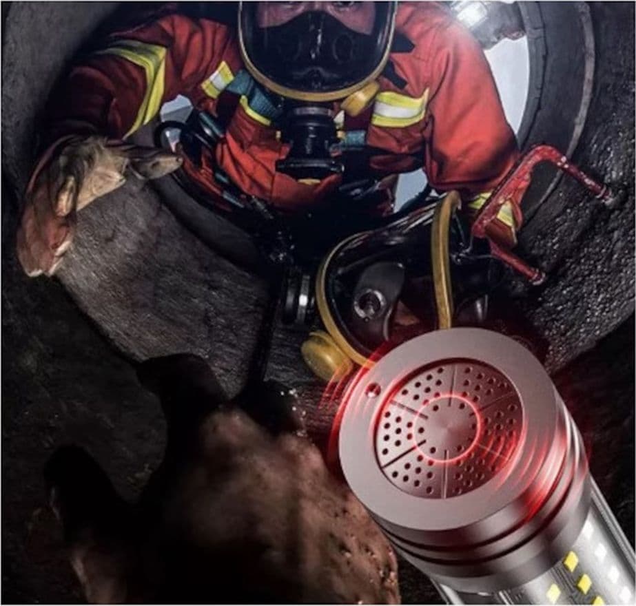 TORCIA ELETTRICA RICARICABILE MULTIUSO A LED IN ALLUMINIO Q-D650 EMERGENZA MARTELLO - 3