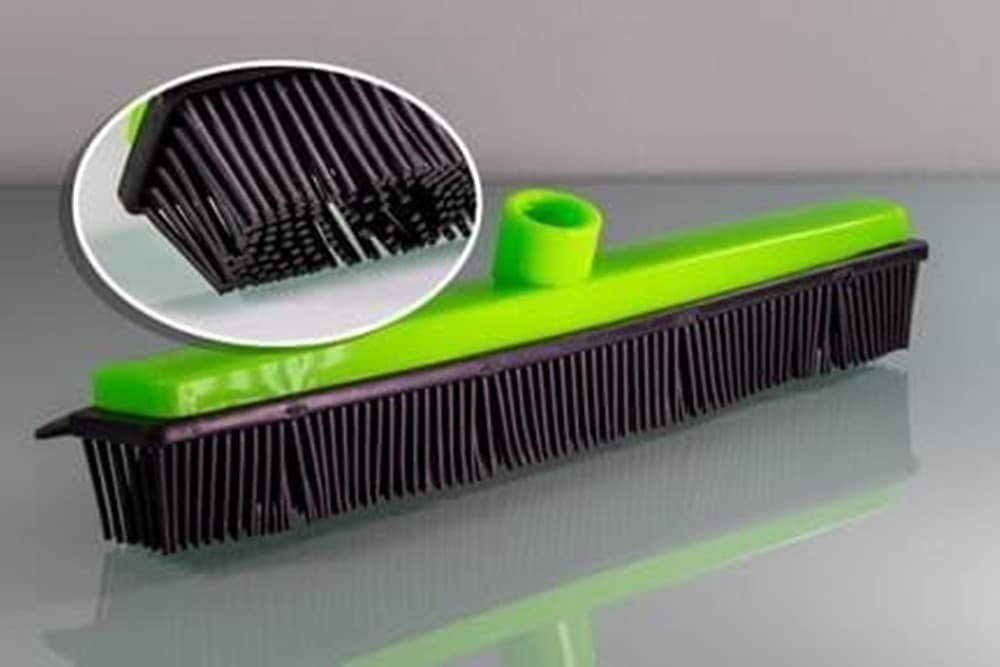 SCOPA IN SILICONE CATTURA POLVERE PELI CAPELLI TAPPETI ANTIURTO NON ROVINA MOBILI BATTISCOPA - 6