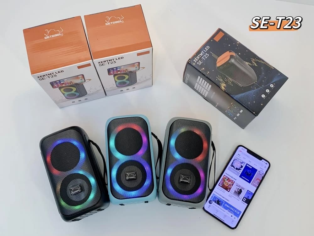 CASSA ALTOPARLANTE BLUETOOTH PORTATILE CON SUPPORTO TELEFONO SE-T23 LUCI RGB BASSI POTENTI - 3