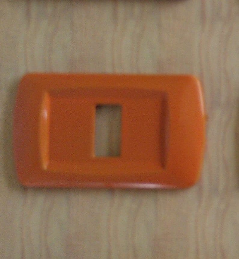 PLACCHETTE PLACCHE IN ABS SERIE MAGIC BTICINO COMPATIBILI PLACCA COPRIPRESE FORI - 11